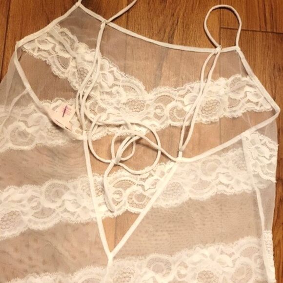 Victoria Secret Lace Lingerie White Size M - Picture 5 of 6